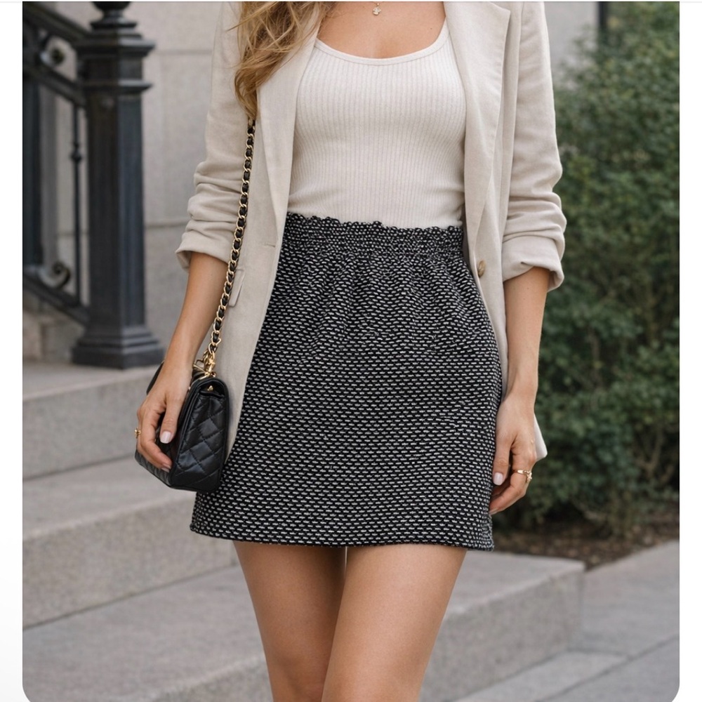 J.Crew Factory Black & White Tweed Jacquard Sidewalk Skirt | 4 | Preppy Mini